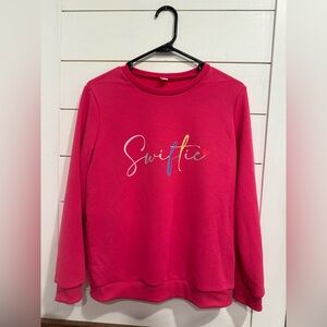 Swiftie Crewneck Sweatshirt 💖🎤
